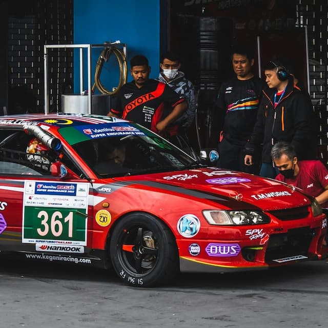 Race Teams